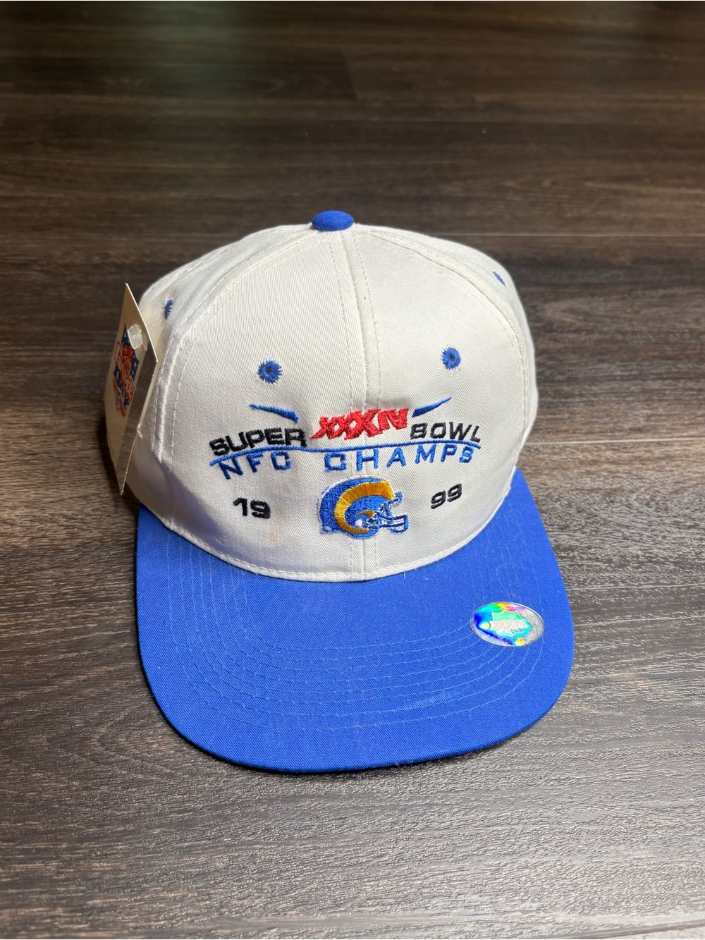 NWT Vintage ST Louis Rams Super Bowl Champs Snap Back Hat